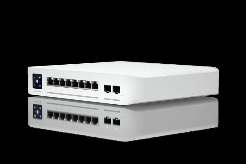 Ubiquiti UniFi Enterprise 8 PoE