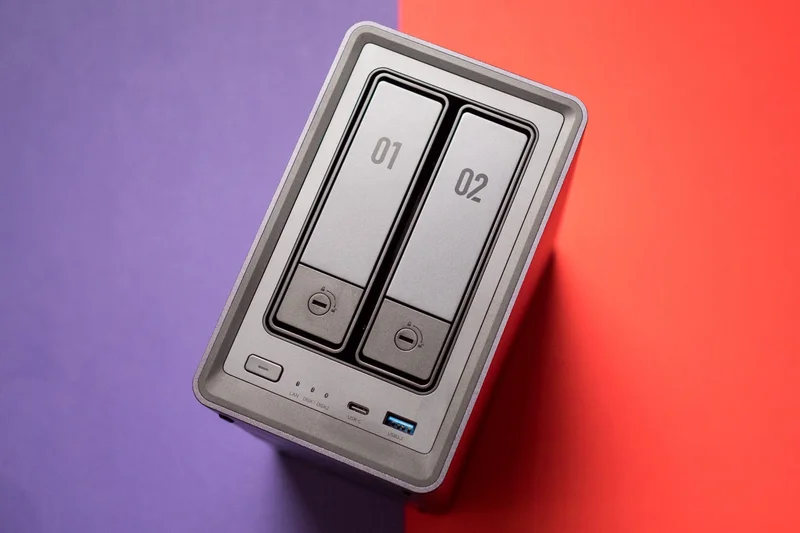 UGREEN NASync DXP2800