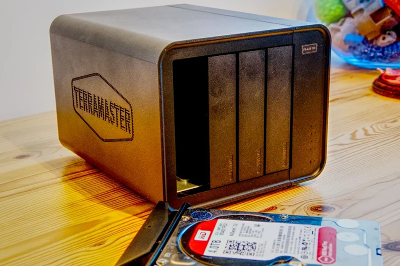 TerraMaster F4-424 Pro