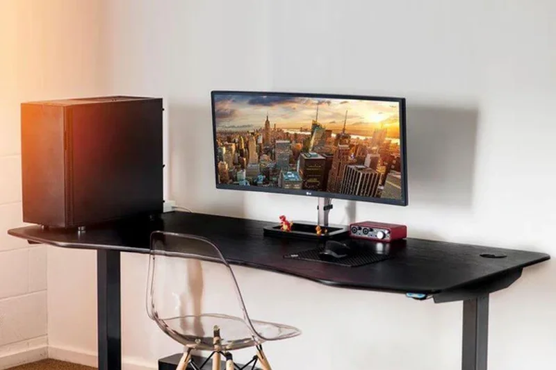 ApexDesk Elite Pro Series