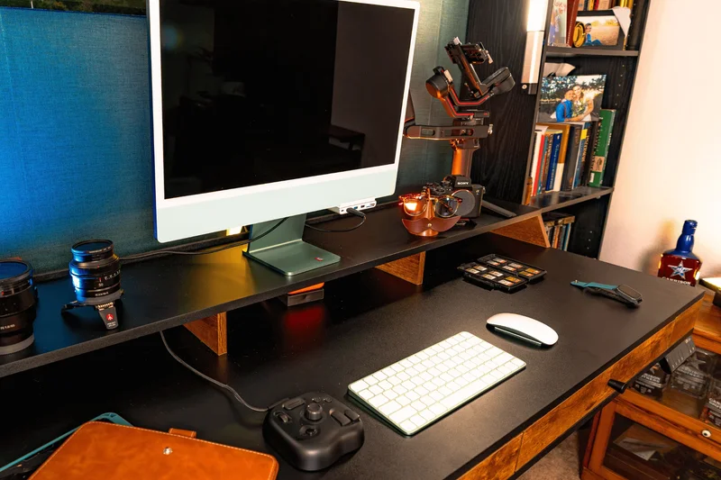Burrow Copilot Standing Desk