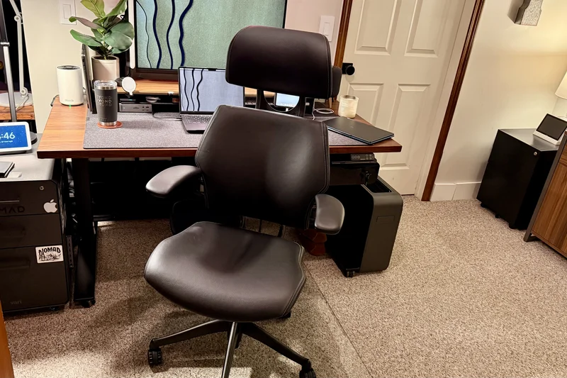 Uplift V3 Standing Desk