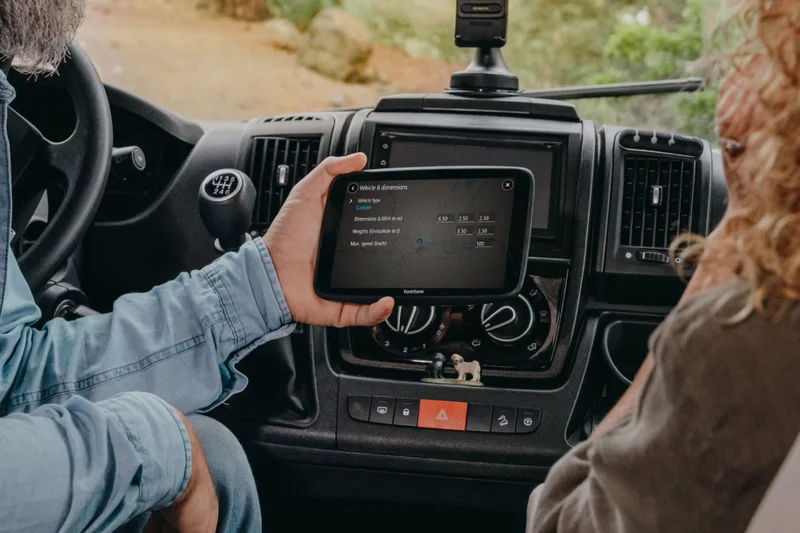 TomTom GO Camper Max