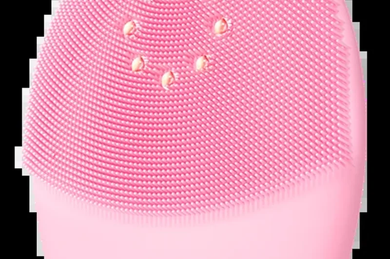 FOREO LUNA 4 Smart Facial Cleansing &amp; Firming Massage Device