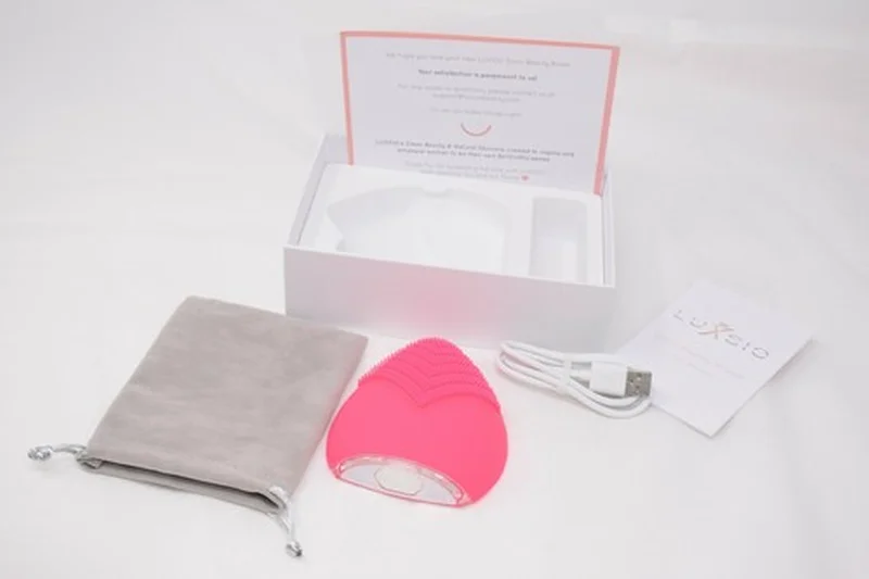 LUXSIO Sonic Facial Cleansing Brush Massager