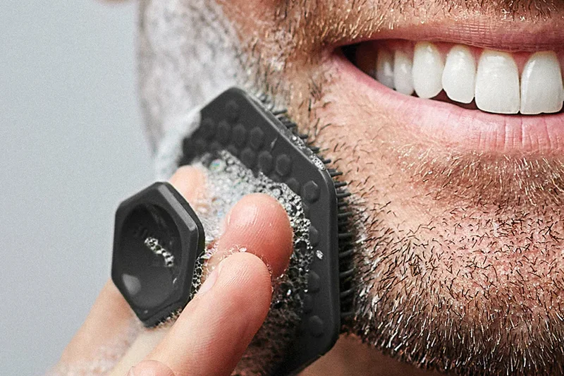 TOOLETRIES Face Scrubber