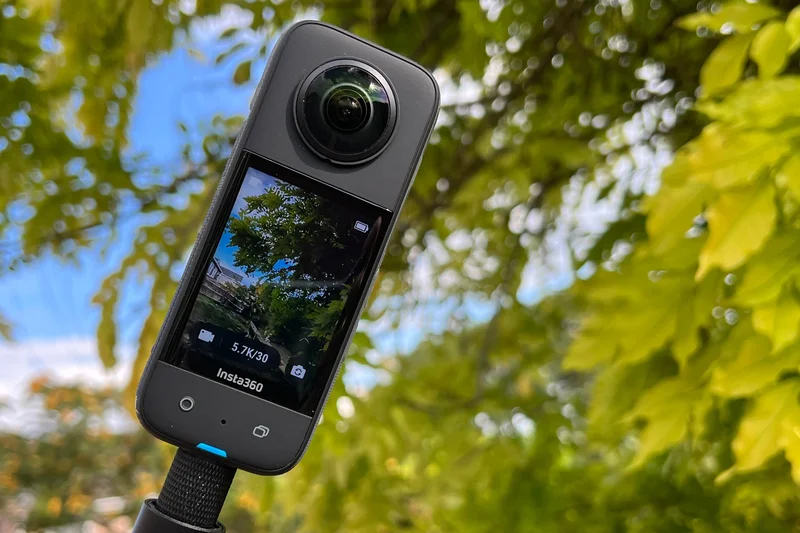 Insta360 X3
