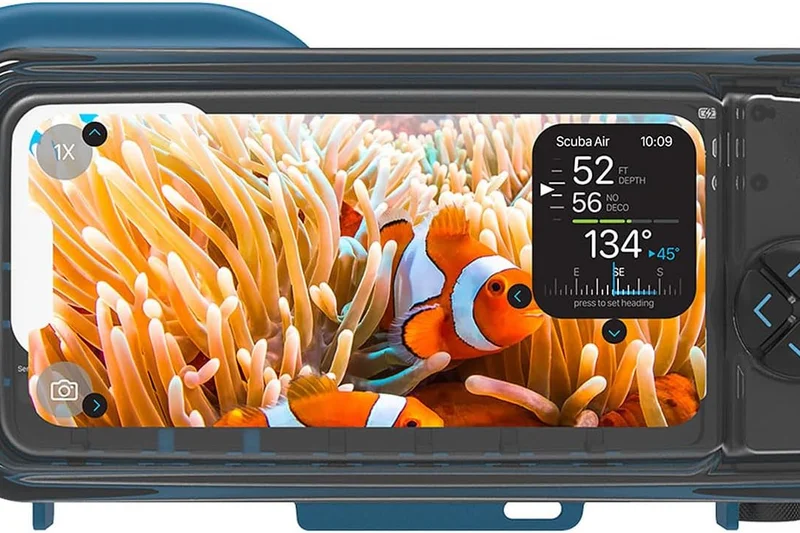 Oceanic+ Dive Housing