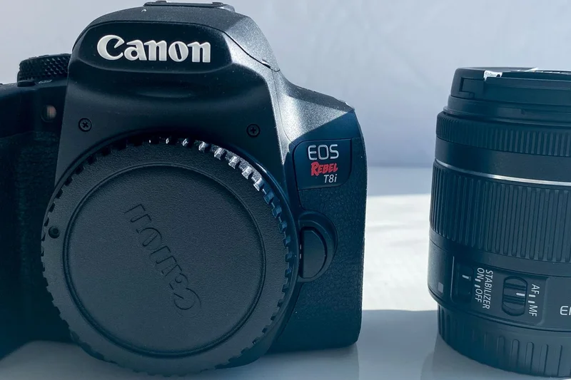 Canon EOS Rebel T8i