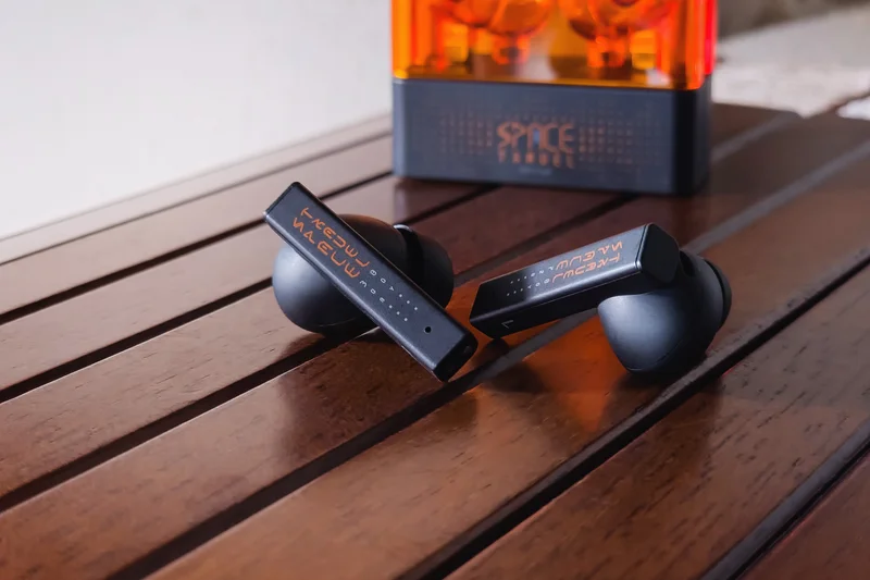 Moondrop Space Travel