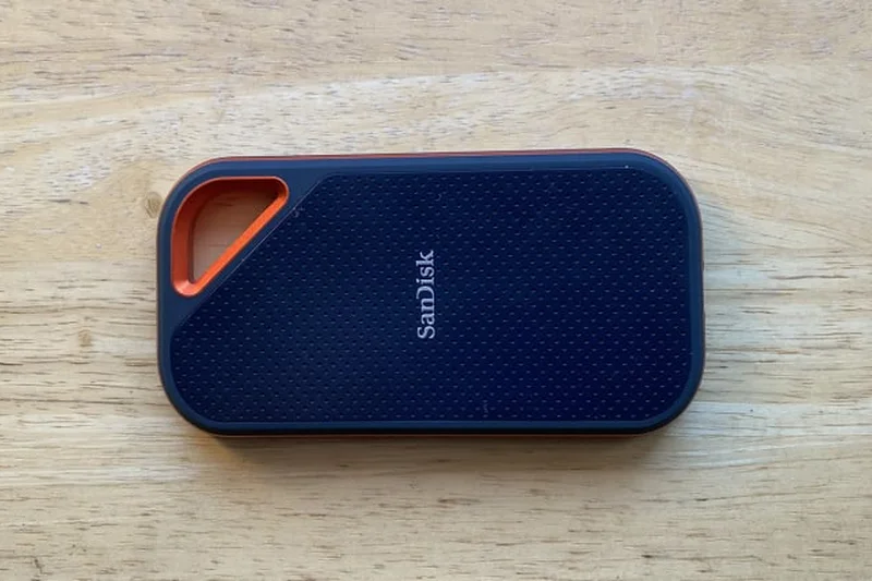 SanDisk Extreme Pro Portable SSD V2 (2TB)