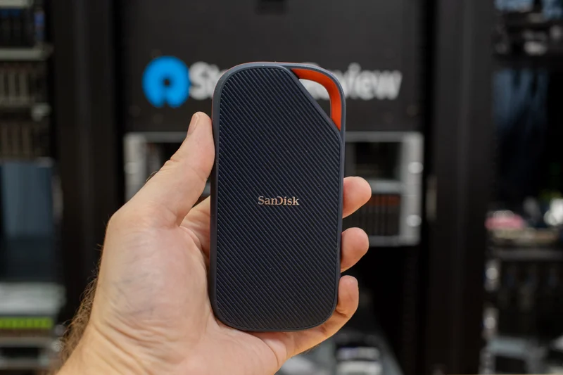 SanDisk Extreme PRO USB4 Portable SSD