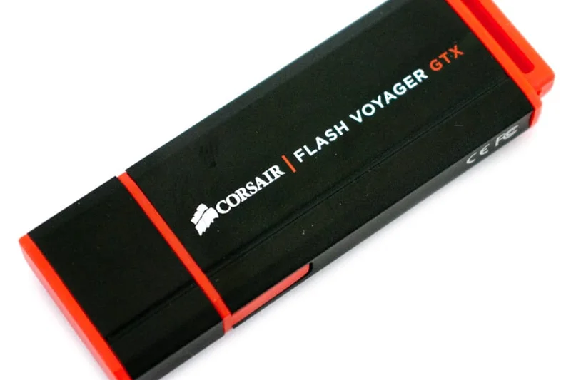 Corsair Flash Voyager GTX