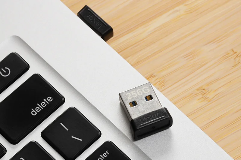 Lexar JumpDrive S47
