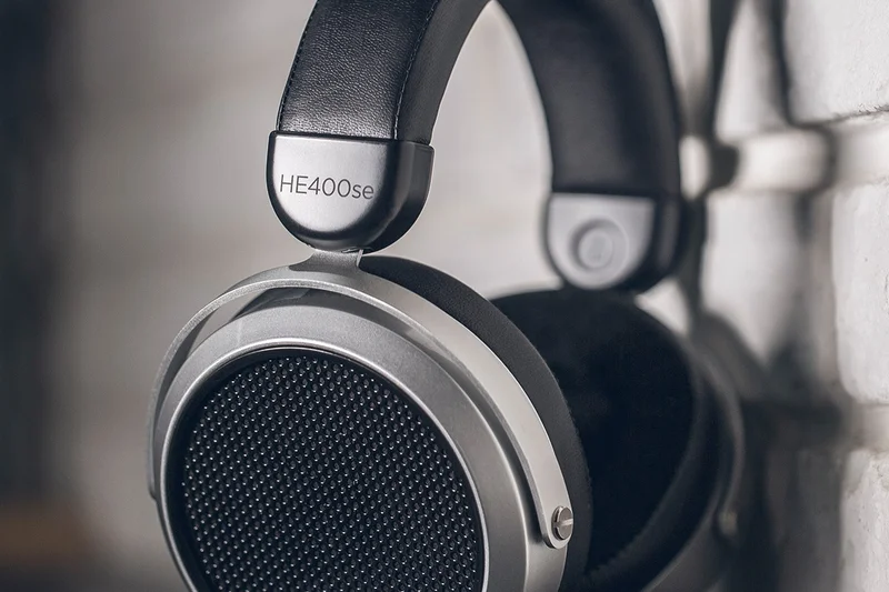 HiFiMan HE400se
