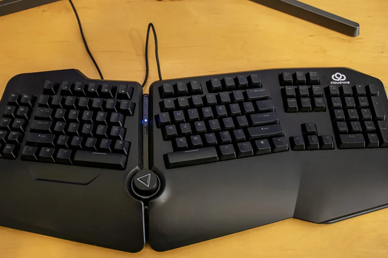 Cloud Nine C989M Ergonomic Mechanical
