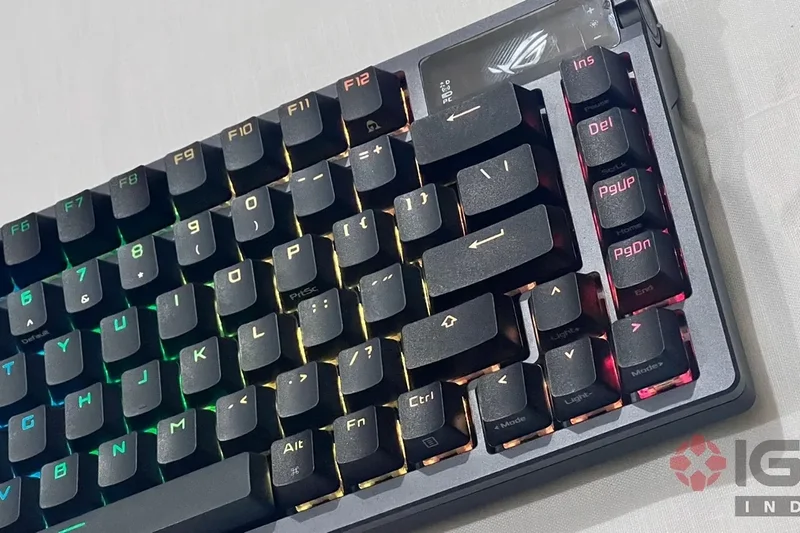 Asus ROG Azoth (JIS)