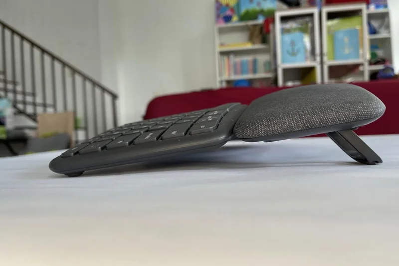 Logicool Ergo K860 (JIS)