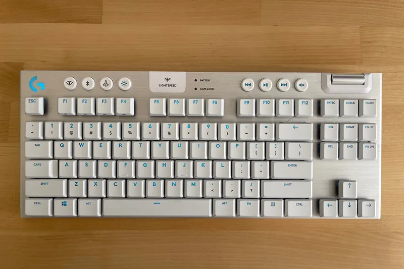 Logitech G915 X LIGHTSPEED TKL