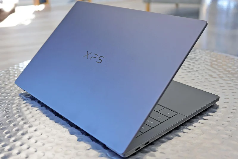 Dell XPS 14 (2026 Panther Lake)