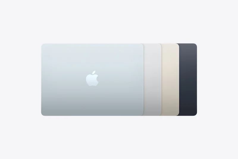 Apple MacBook Air 13-inch (M3)