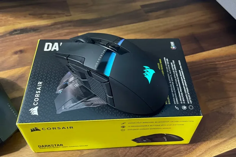 Corsair Darkstar Wireless