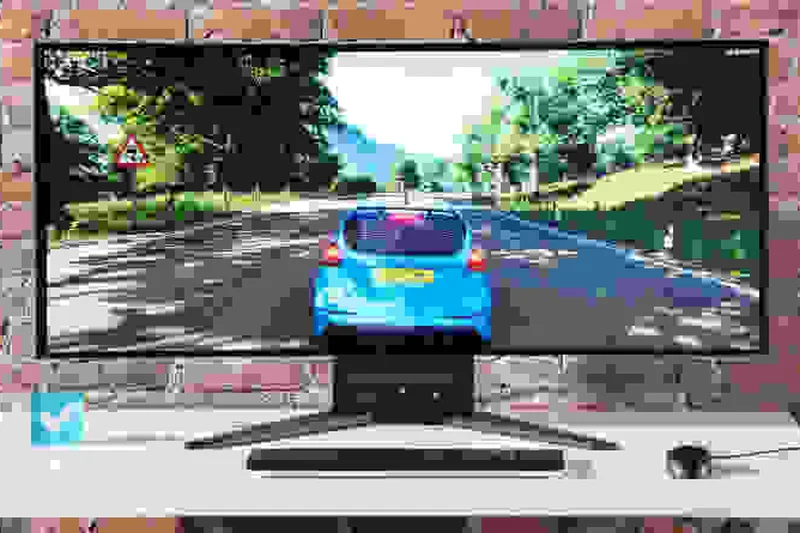 Corsair Xeneon Flex 45WQHD240