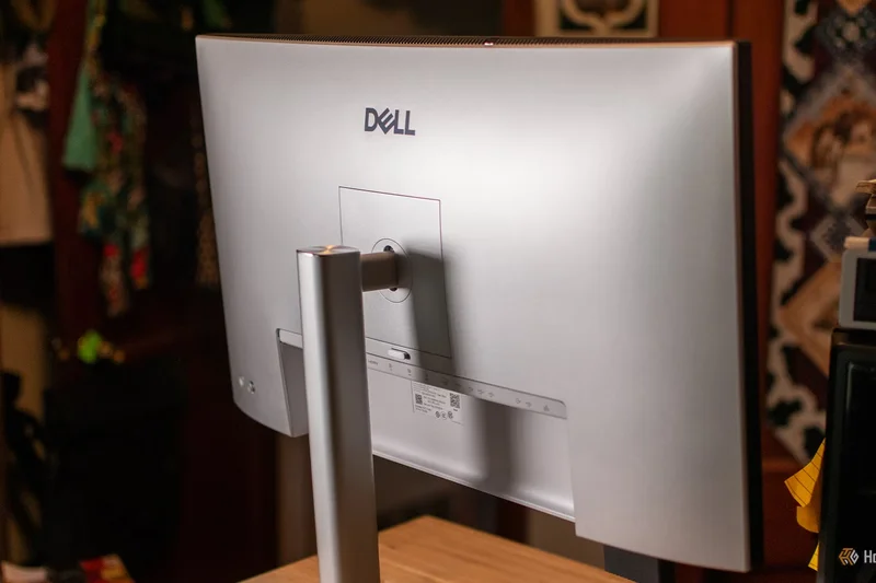 Dell UltraSharp 27 4K Thunderbolt Hub Monitor (U2725QE)