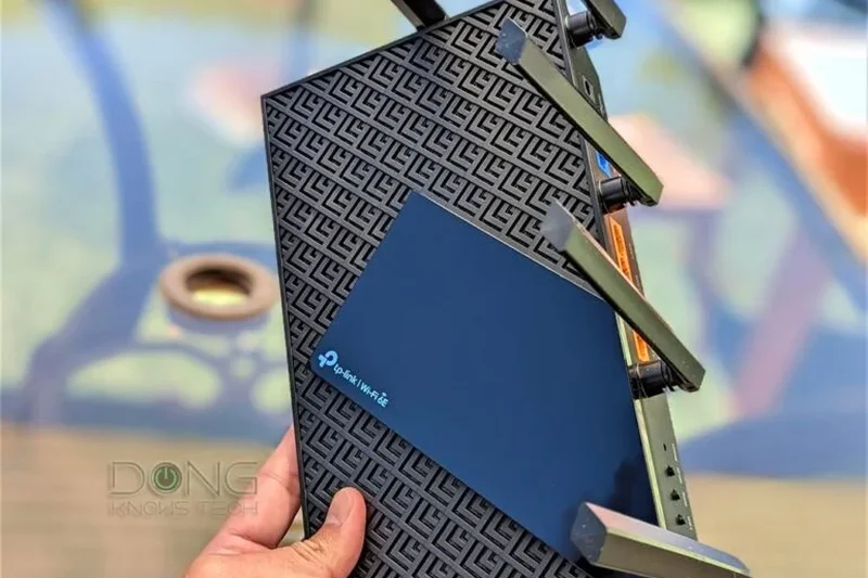 TP-Link Archer AXE75