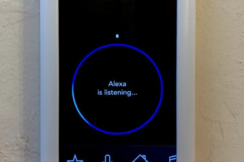 Brilliant Smart Home Control (4-Switch Panel)