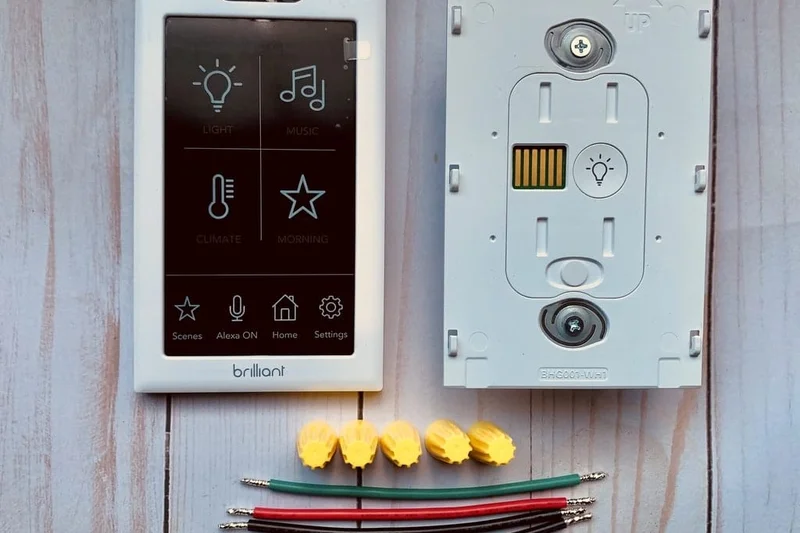 Brilliant Smart Home Control (4-Switch Panel)
