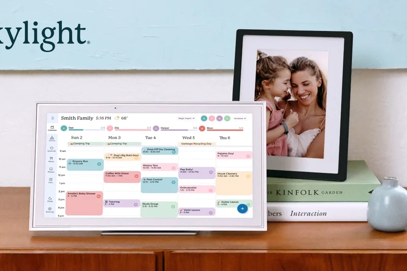 Skylight Calendar 10-inch