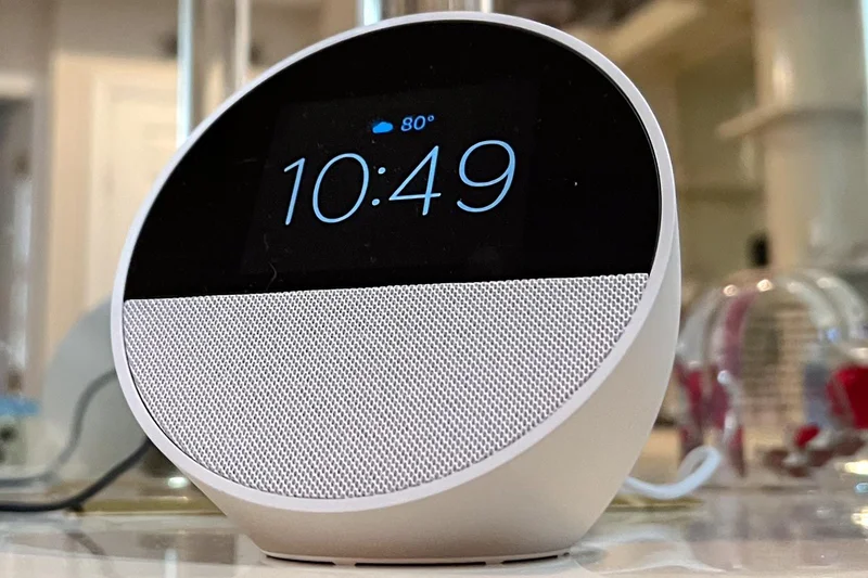 Amazon Echo Spot (2024)