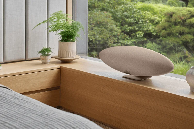 Bowers &amp; Wilkins Zeppelin Pro Edition