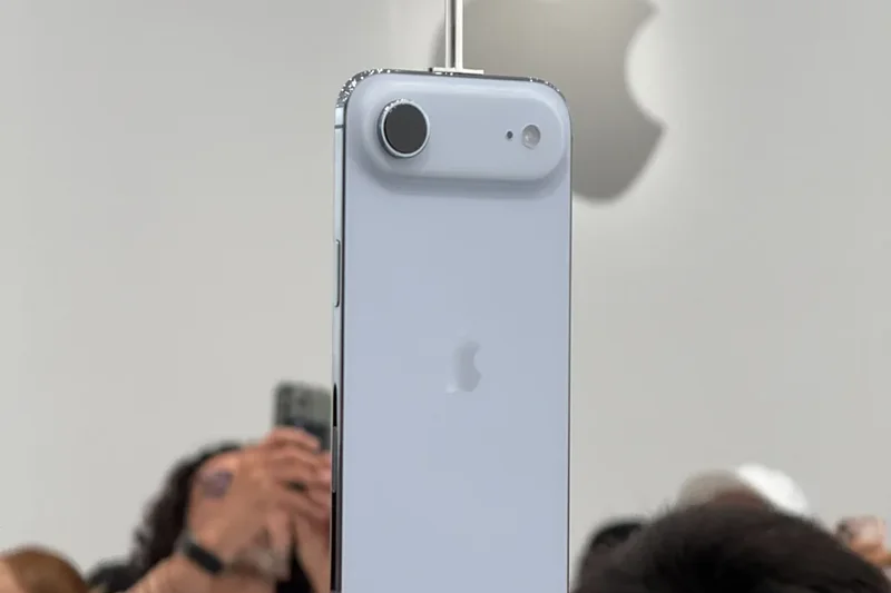 Apple iPhone 17 Air (512GB)