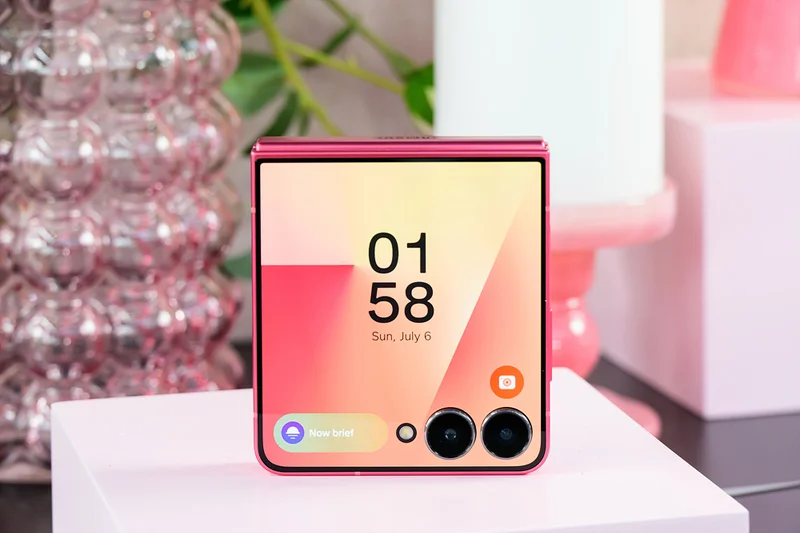 Samsung Galaxy Z Flip 7