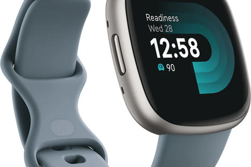 Fitbit Versa 4