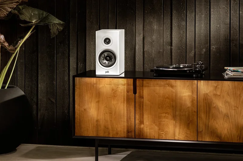 Polk Audio Monitor XT15