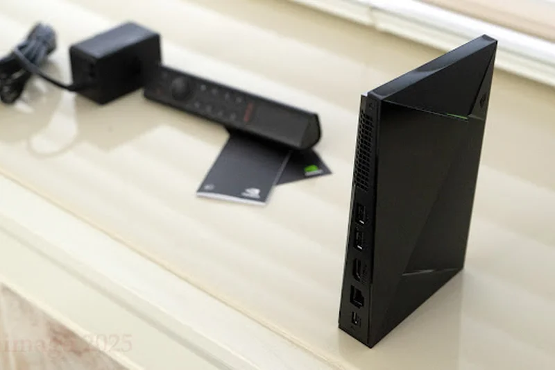 Nvidia Shield TV (Cylinder)