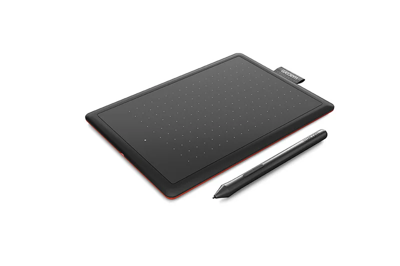 One by Wacom (Small)