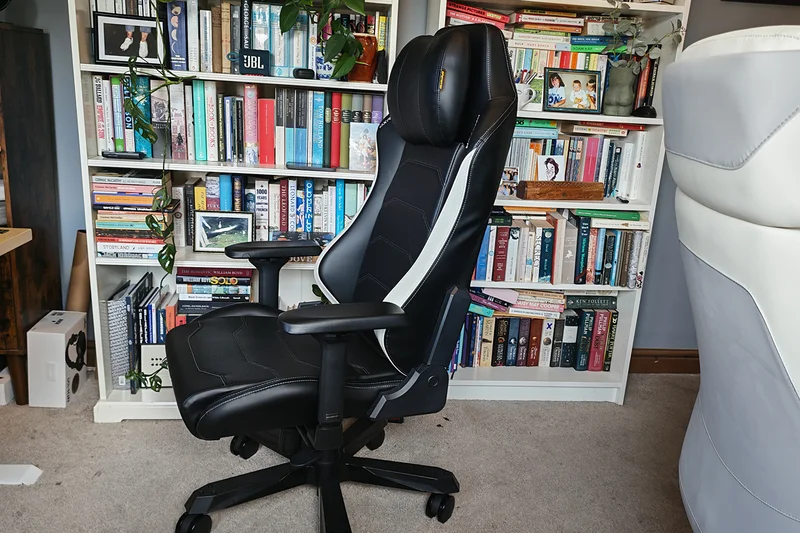 DXRacer Master Series