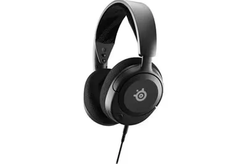 SteelSeries Arctis Nova 1