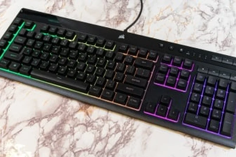 Corsair K55 RGB Pro