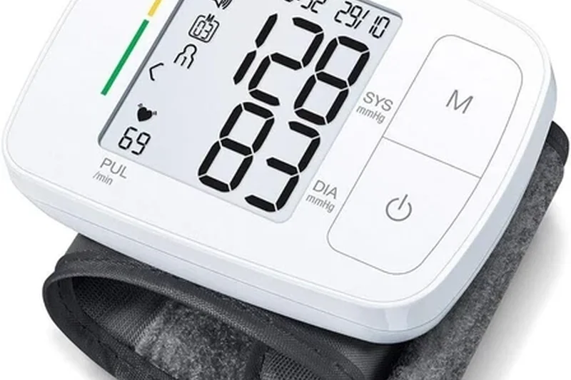 BC21 Talking Wrist Blood Pressure Monitor