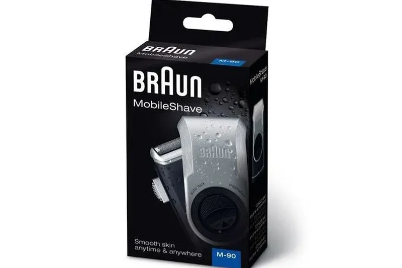 Braun MobileShave M-90