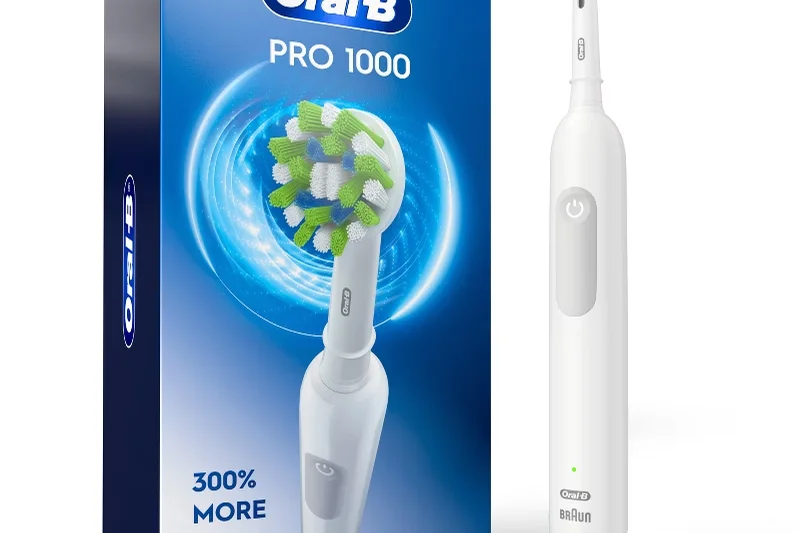 Oral-B Pro 1000 Rechargeable Electric Toothbrush