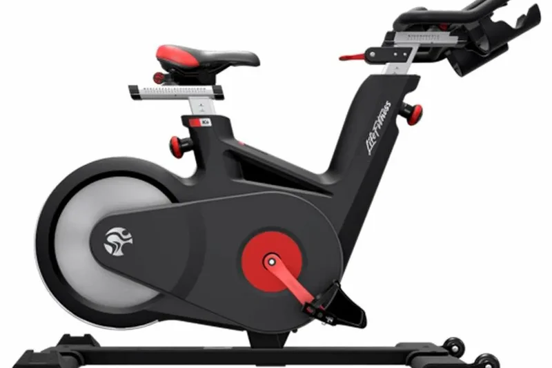 Life Fitness IC6 Indoor Cycle