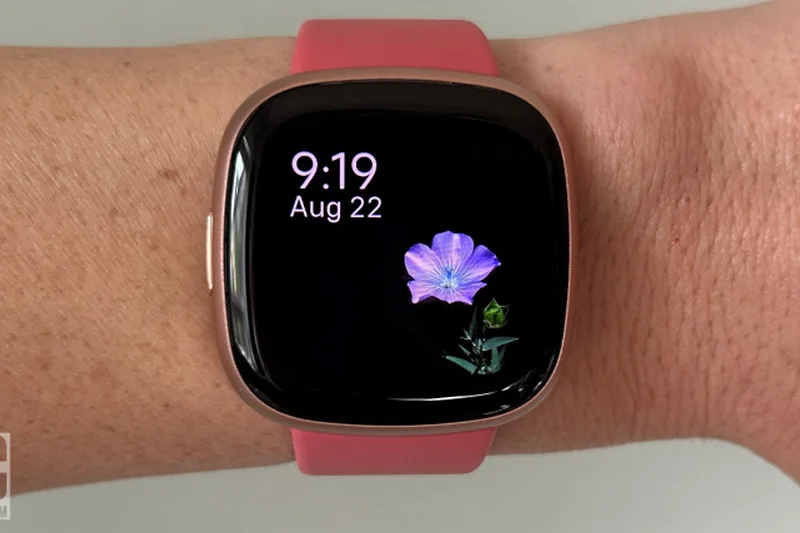 Fitbit Versa 4