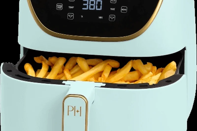Paris Hilton 8-in-1 Heart Shaped Air Fryer