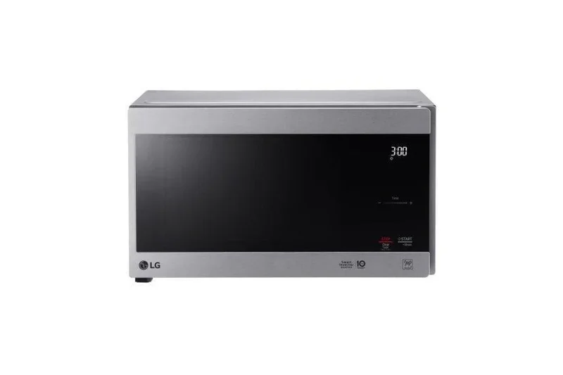 LG 0.9 Cu. Ft. NeoChef Smart Inverter Microwave LMC0975ST